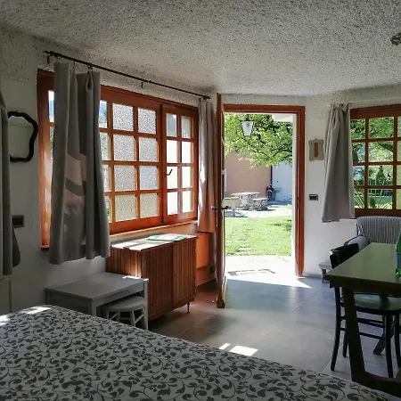 Tatil Evi Casetta Del Molo Mandello del Lario